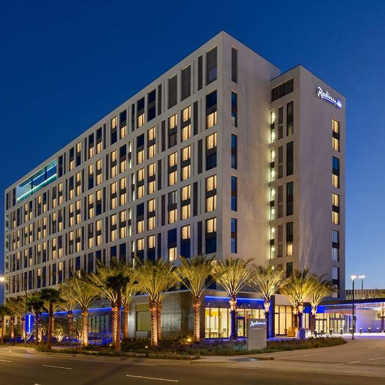 The Viv Hotel, Anaheim, a Tribute Portfolio Hotel
