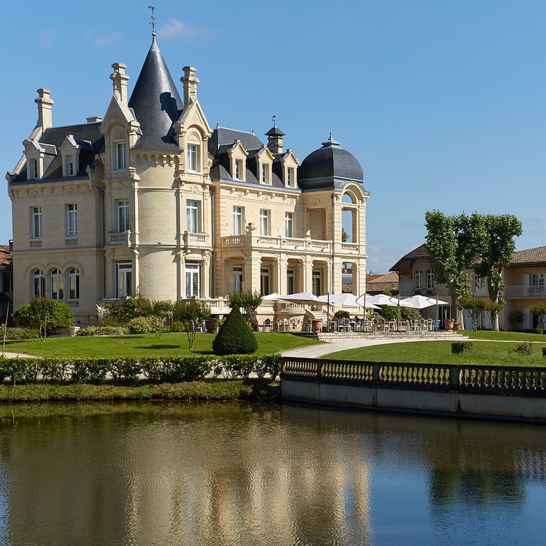 Grand Barrail Château Hotel