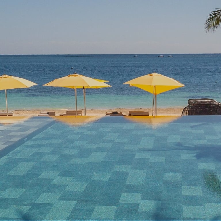 The Fives Oceanfront Puerto Morelos