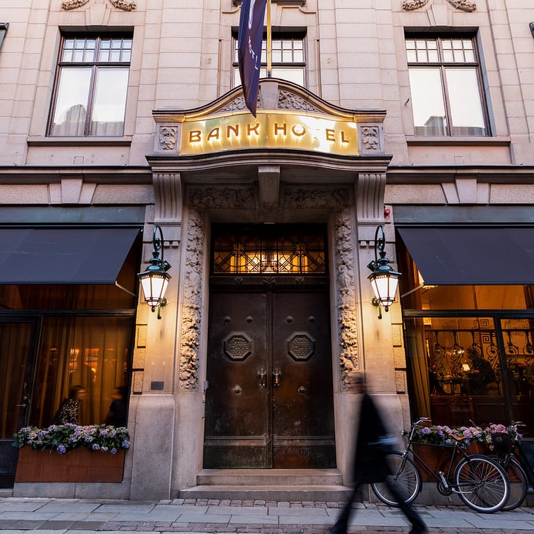 Bank Hotel