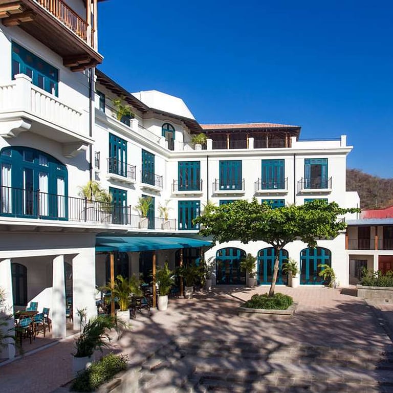 Santarena Hotel