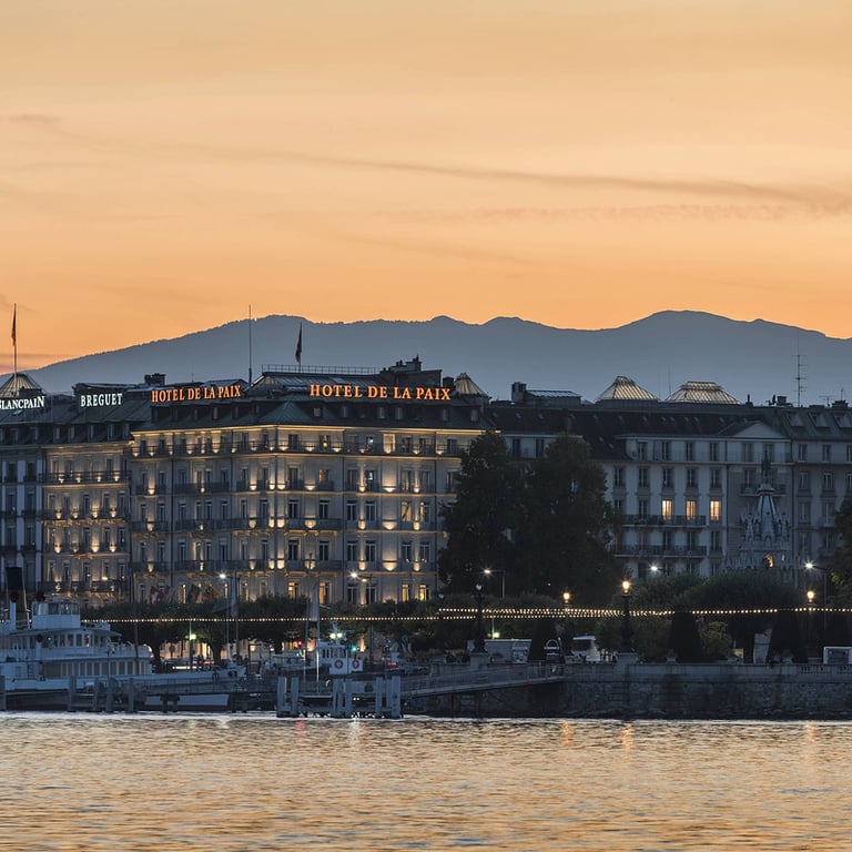 The Ritz-Carlton Hotel De La Paix