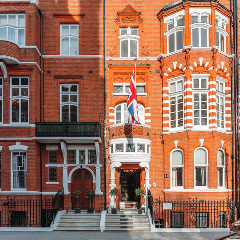 11 Cadogan Gardens