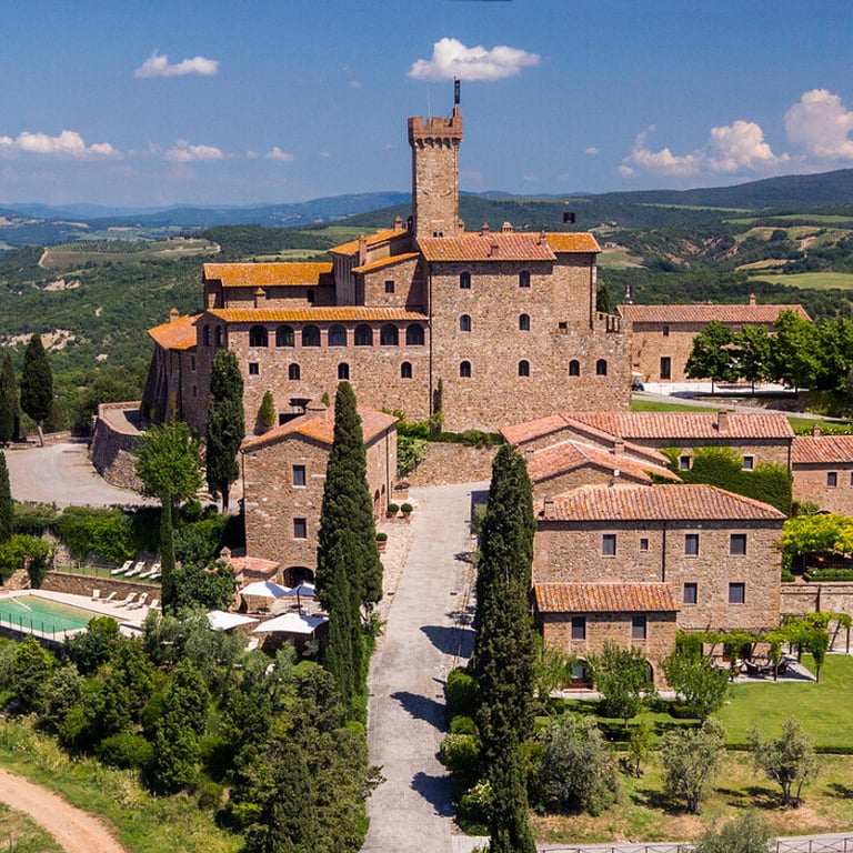 Castello Banfi Il Borgo, Relais & Chateaux