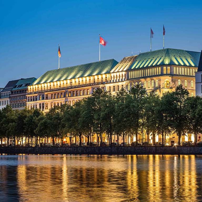 Fairmont Hotel Vier Jahreszeiten