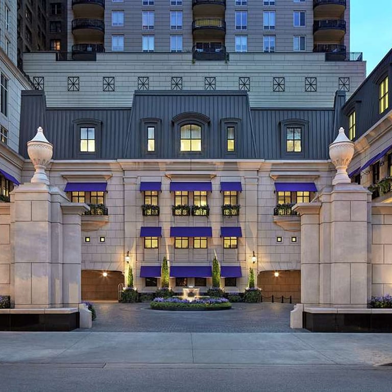 Waldorf Astoria Chicago