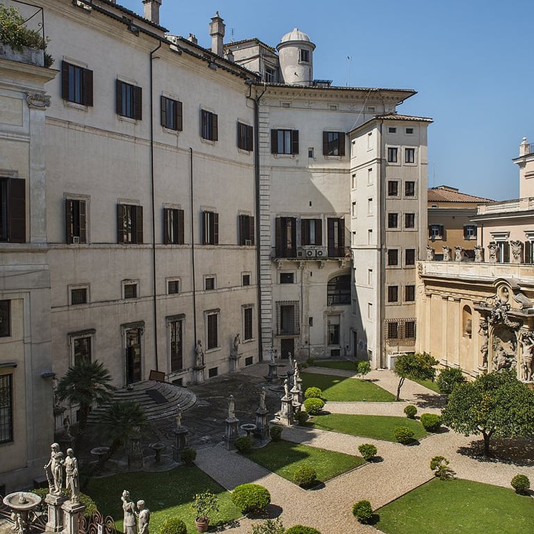 Hotel and Palazzo Vilòn