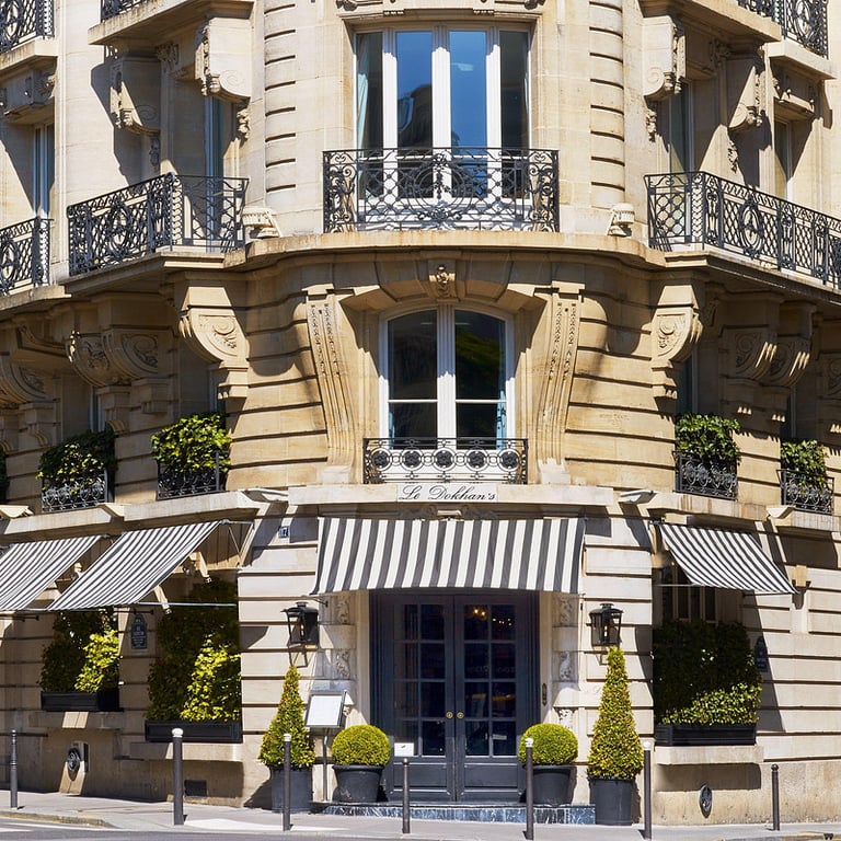 Le Dokhan’s, Paris Arc de Triomphe, a Tribute Portfolio Hotel