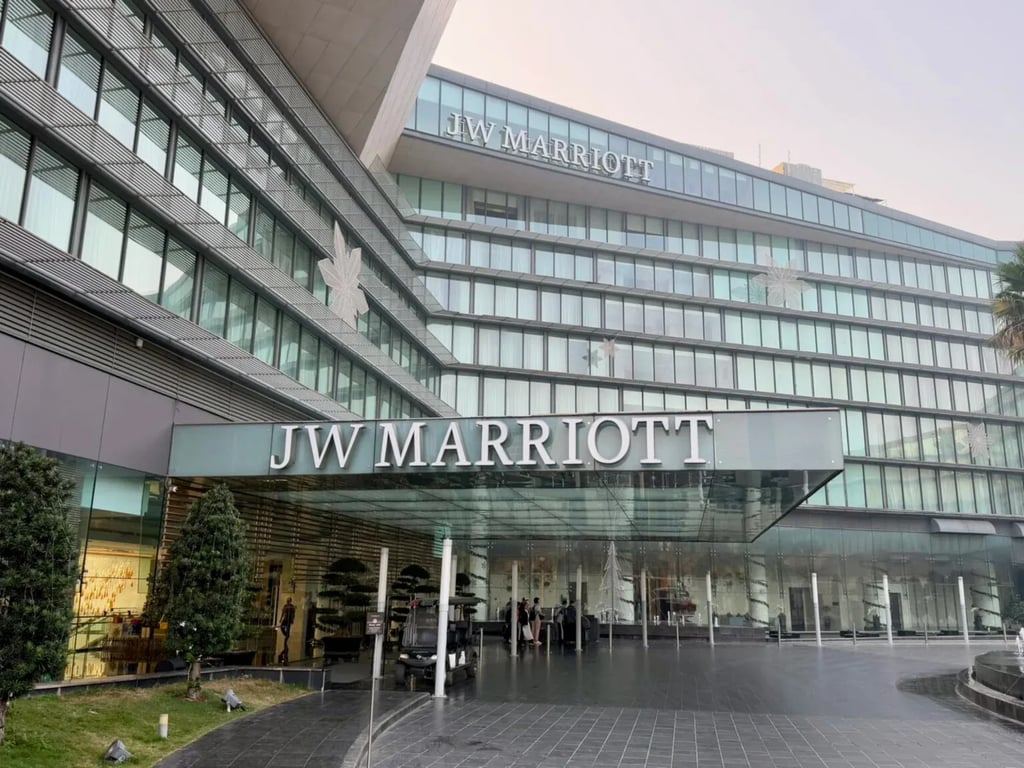 JW Marriott Hotel Hanoi