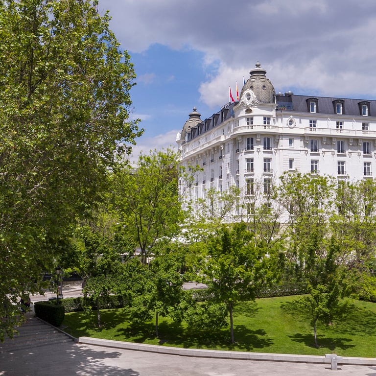 Mandarin Oriental, Ritz