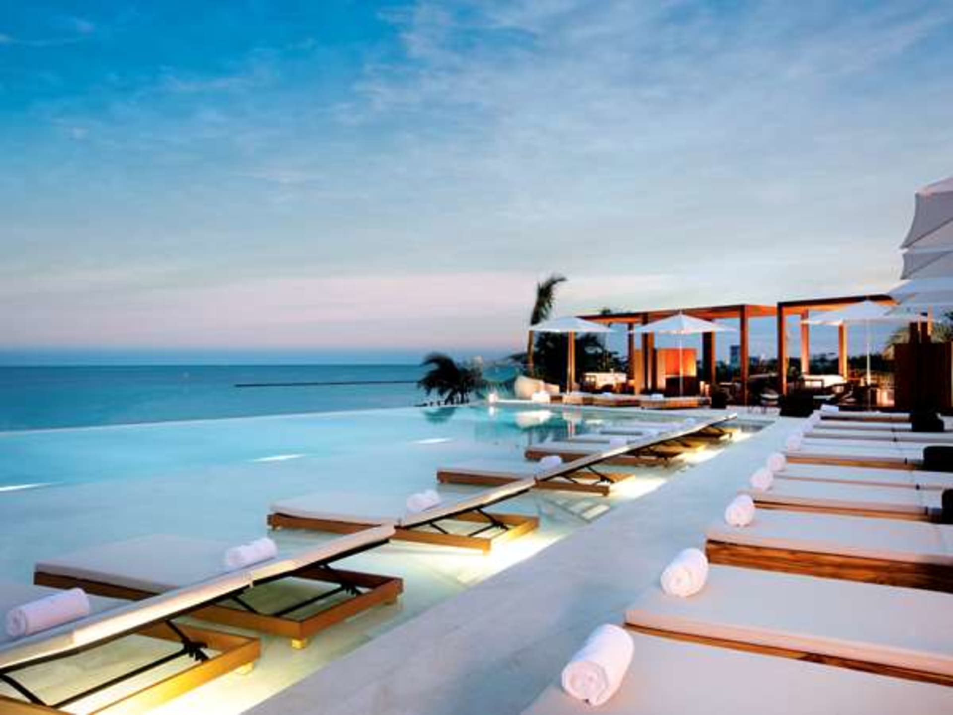 SLS Cancun