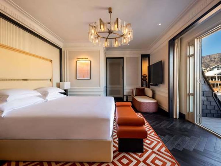 Cape Grace Hotel