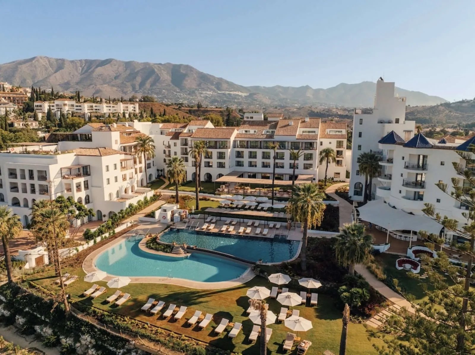 La Zambra Resort