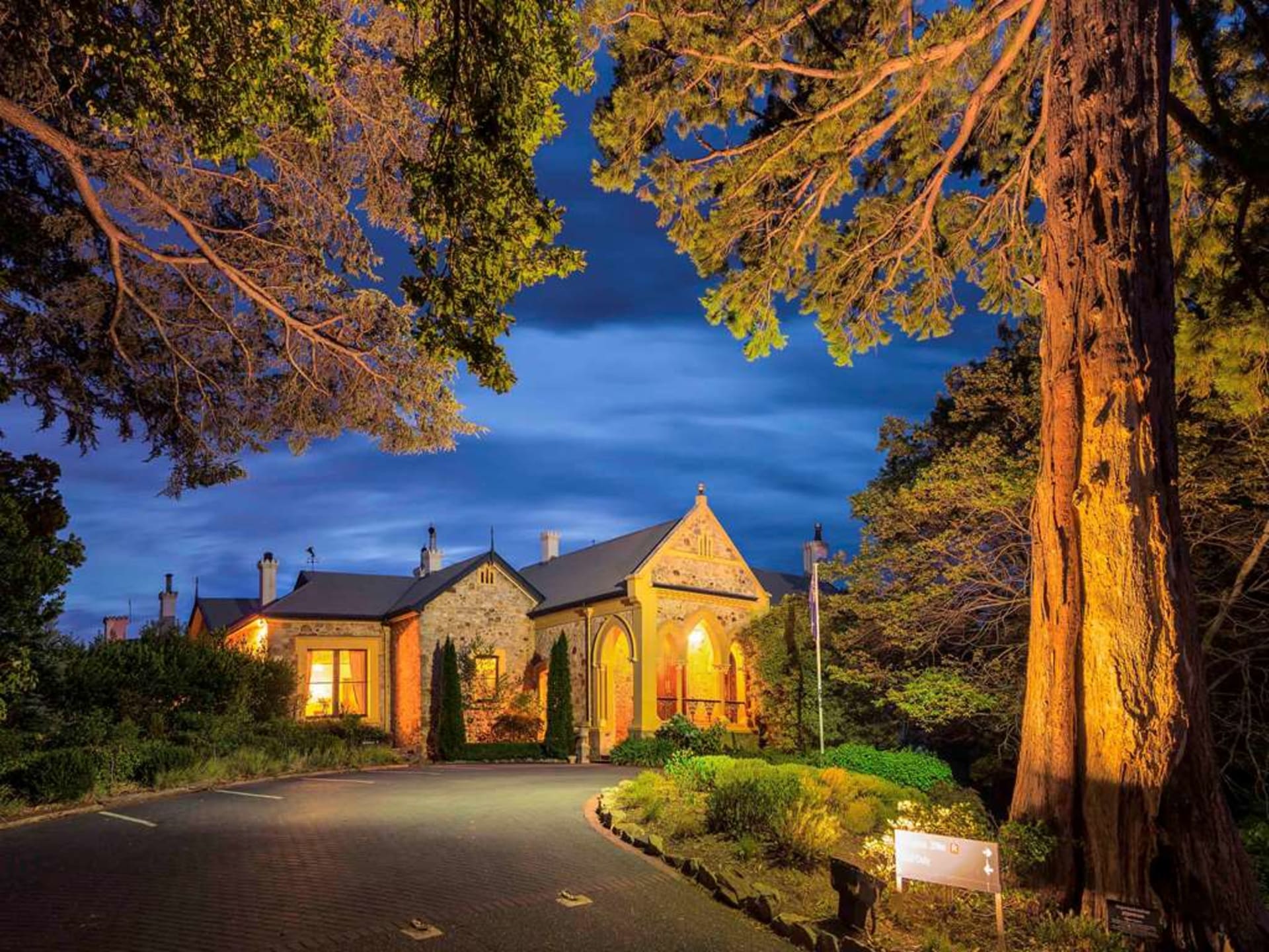 Mount Lofty House Boutique Estate & Spa