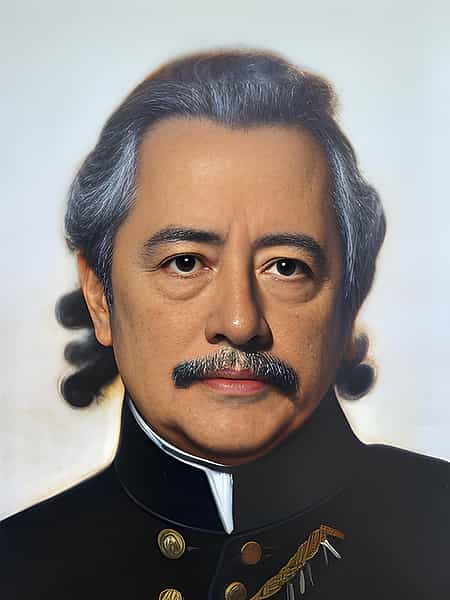 Edward James Olmos