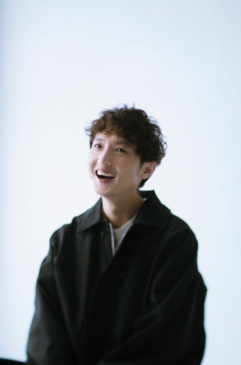 📣📣四月焦點人物📣📣乖與怪的交織點：蕭東意的人生大問