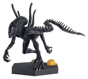 Aliens vs Predator: Requem - Power Plant Xenomorph Figure обложки