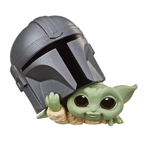 Star Wars: The Mandalorian - The Child (Baby Yoda) Helmet Peeking Mini Figure, 5cm
