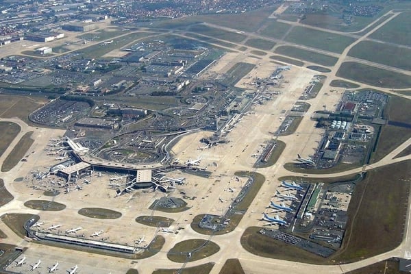 paris-orly airport