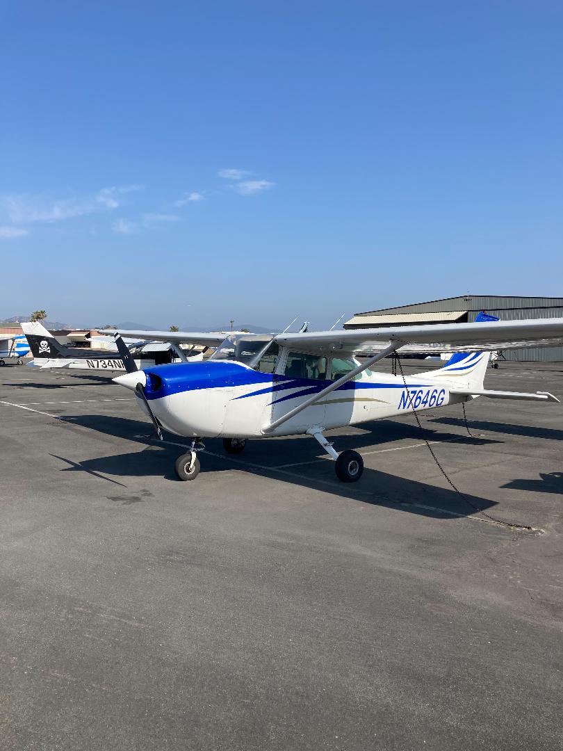 N7646G - Cessna Skyhawk (172L) | Plus One Flyers
