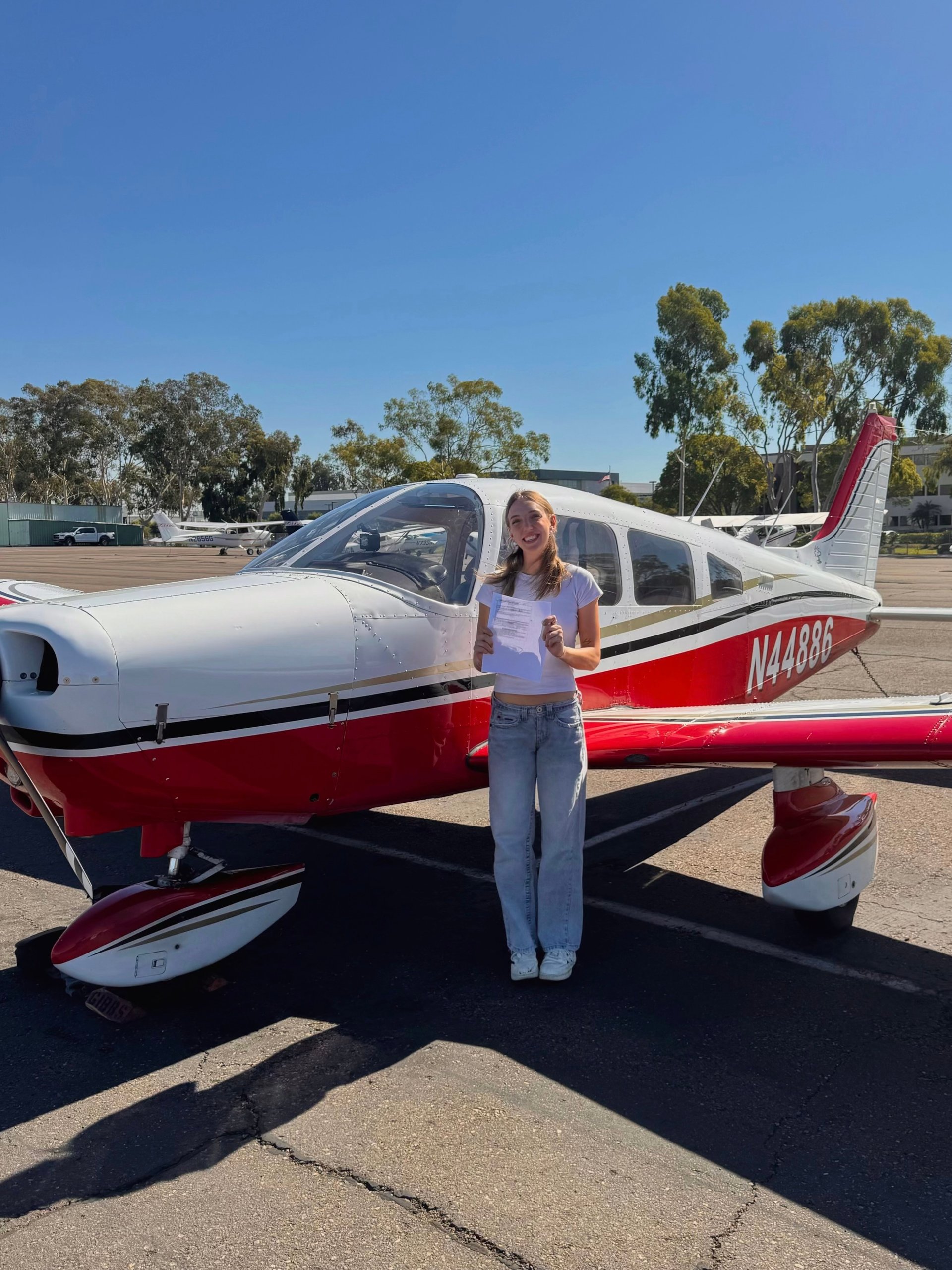 Commercial pilot GRACE!! | Plus One Flyers