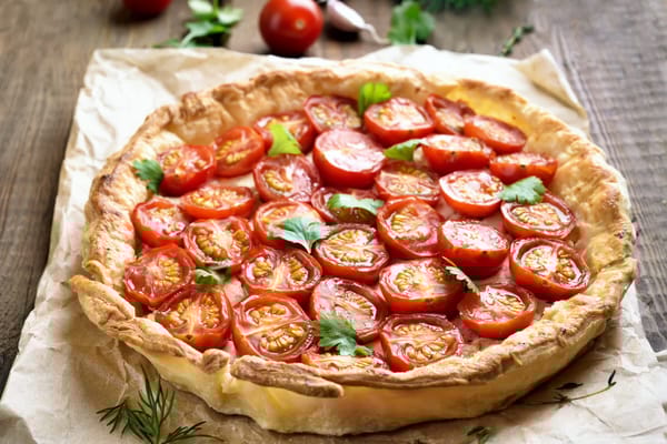 Tarte Tatin Française Classique aux Tomates Cerises