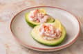 Avocats aux Crevettes, Sauce Cocktail