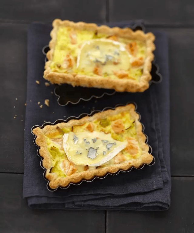 Tarte aux Poireaux, Saumon et Bresse Bleu