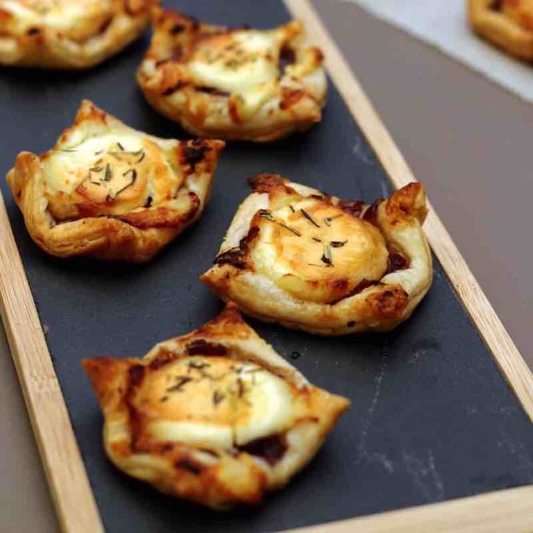 Feuilleté Chèvre-miel et Oignons