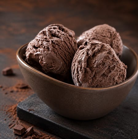 Crème glacée au chocolat sans sorbetière