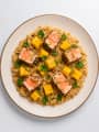 Saumon croustillant, riz à la mangue