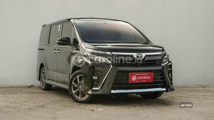 Toyota Voxy 2.0 2020