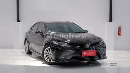 Toyota Camry V 2.5 2020