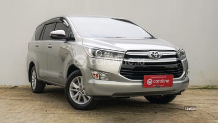 Toyota Innova V 2.0 2020