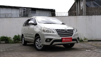 Toyota Innova G 2.0 2013