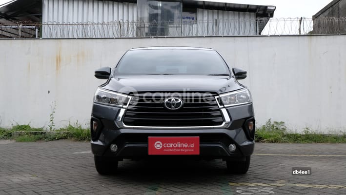 Toyota Innova 2022