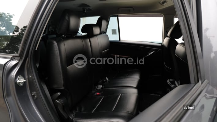 Toyota Innova 2022