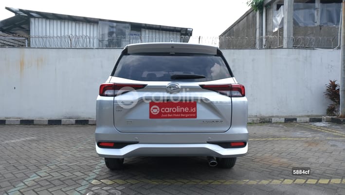 Daihatsu Xenia 2022