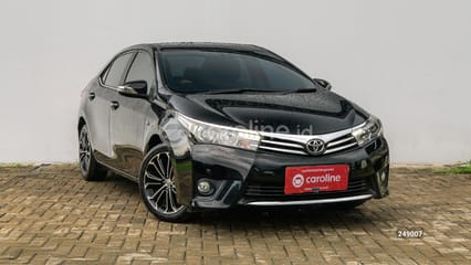 Toyota Corolla altis V 1.8 2015