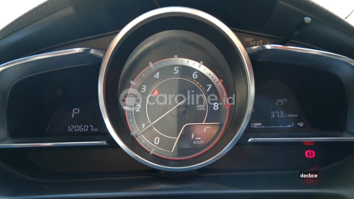 Mazda Mazda2 2015