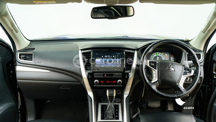 Mitsubishi Pajero Sport 2022