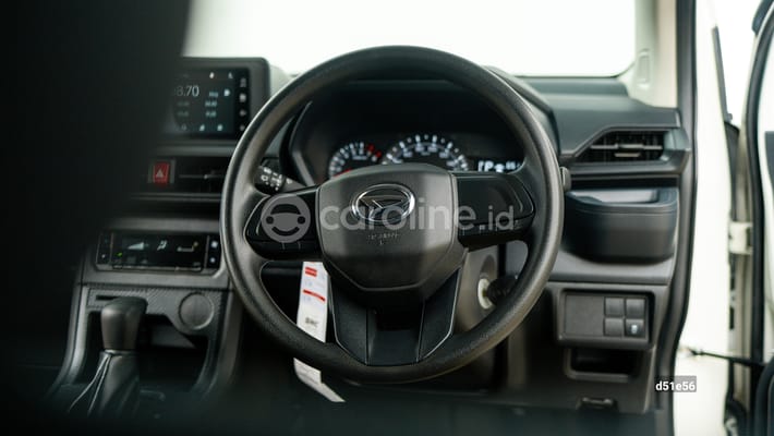 Daihatsu Xenia 2024