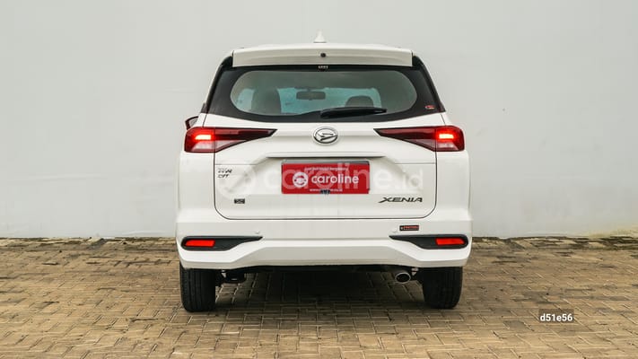 Daihatsu Xenia 2024