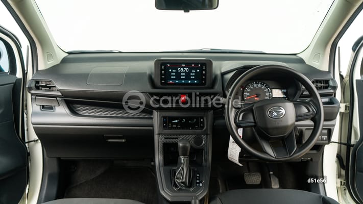Daihatsu Xenia 2024