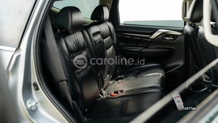 Mitsubishi Pajero Sport 2020