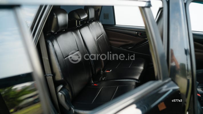 Toyota Innova 2021