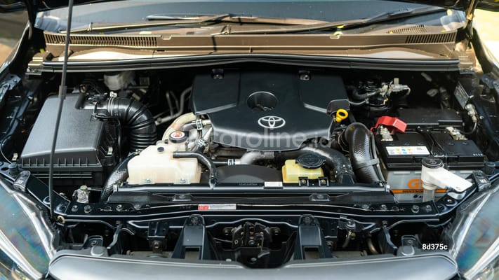 Toyota Innova 2021