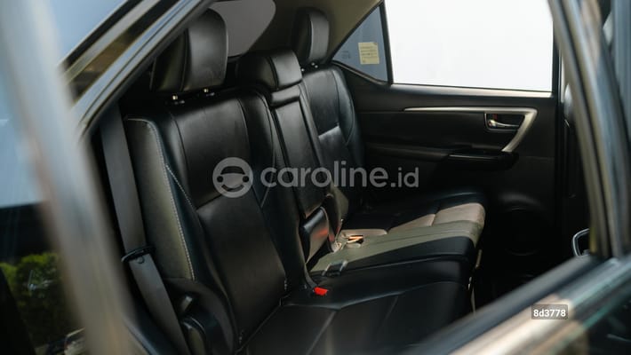 Toyota Fortuner 2.4 2022
