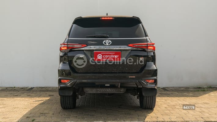 Toyota Fortuner 2.4 2022