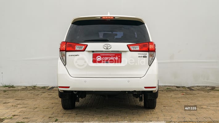 Toyota Innova 2022